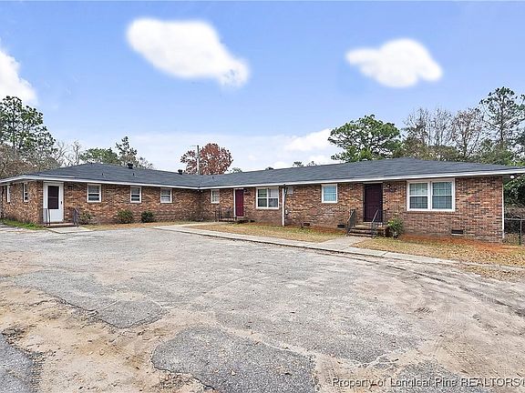 3rd image of 2305 Emily St