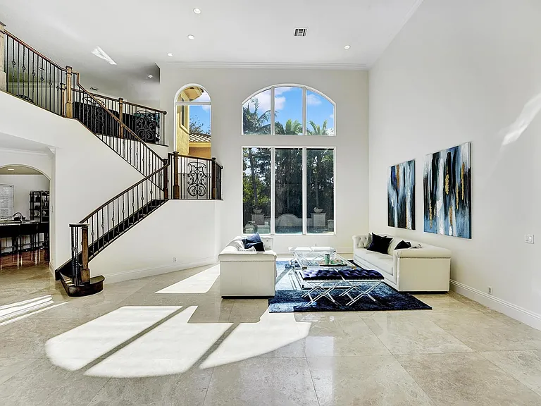 43 Coconut Ln — Photo 4