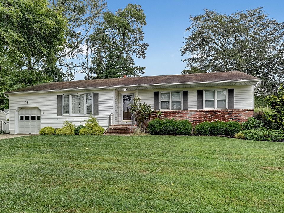 1st image of 1801 Westfield St
