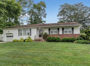 1801 Westfield St, Oakhurst, NJ 07755