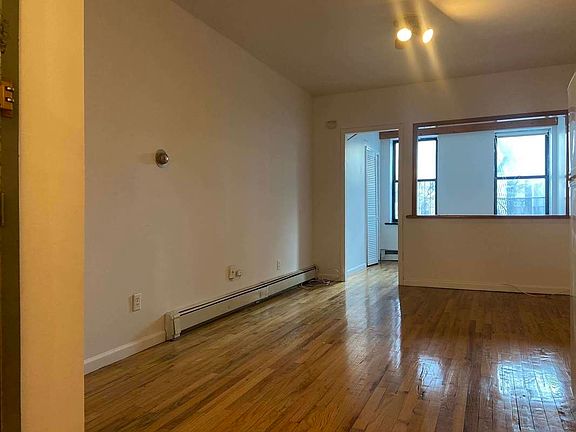 4th image of 98 Orchard St APT 5B