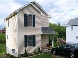 1101 Taylor St, Pulaski, VA 24301