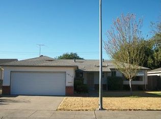 1913 W Walnut St, Lodi, CA 95242