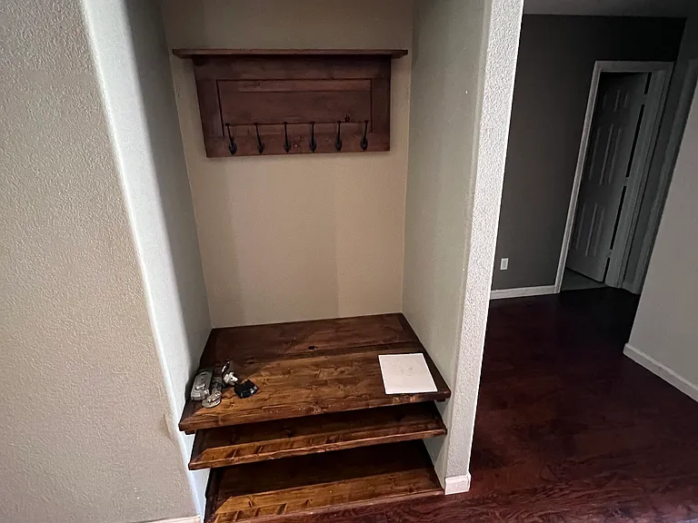 1322 Flagstone St — Photo 6