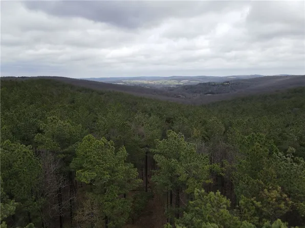 3050 Madison, Huntsville, AR 72740