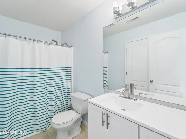 1302 Carolina Dr, Columbia, MO 65202