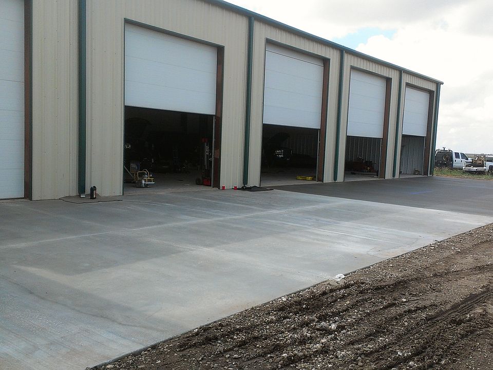 1st image of 300 E Business 40