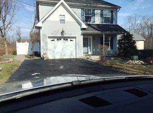 29 Clinton St, Aberdeen, NJ 07747