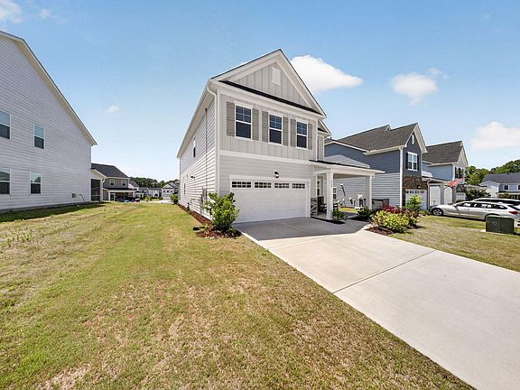 4th image of 408 Daffodil Petal Ln
