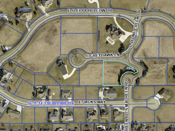 1085 E Greyhawk Ln, Greensburg, IN 47240