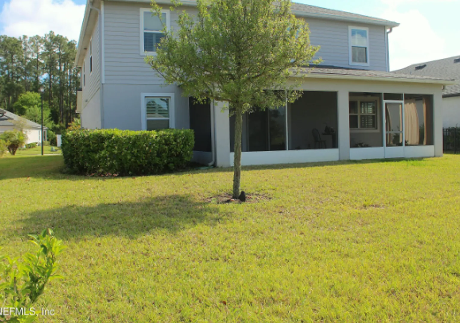 5BR/3.5BA St. Augustine Home with In-Law Suite, Lake View & 3-Car Garage $3,200/mo — Photo 2