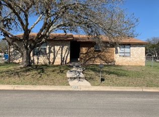 232 Mack Hollimon Dr, Kerrville, TX 78028