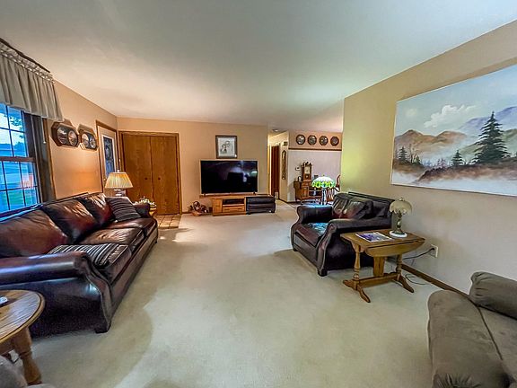 5th image of 1217 E Cir W