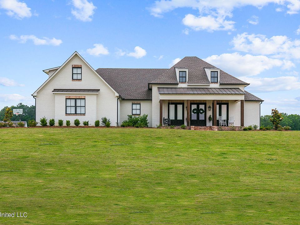 1st image of 922 Mulberry Dr