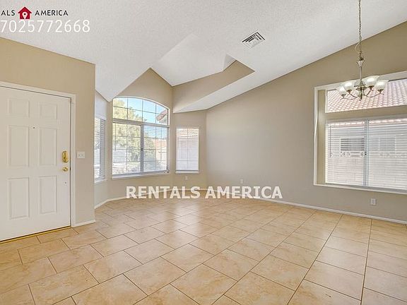 5th image of 8425 Justine Ct