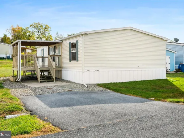11307 Hawthorne Ct, Hagerstown, MD 21740