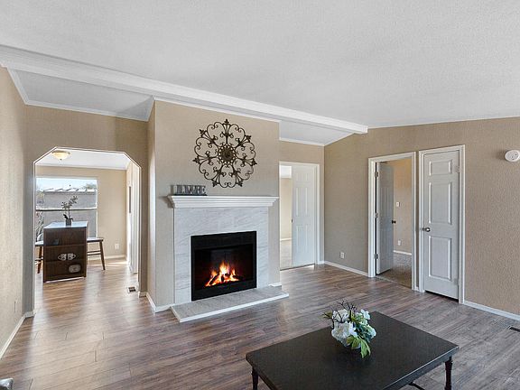 5th image of 16821 W Falcon Ln