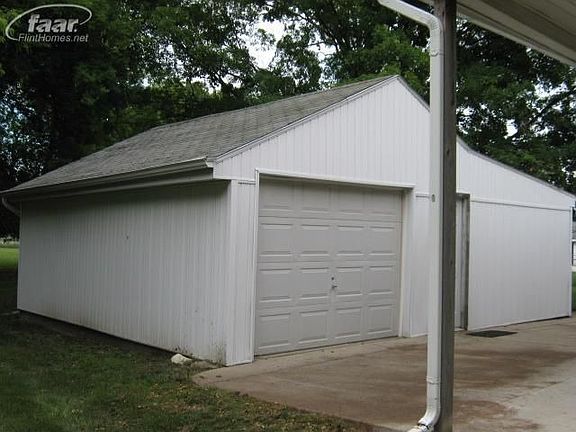 4th image of 5055 E Carpenter Rd