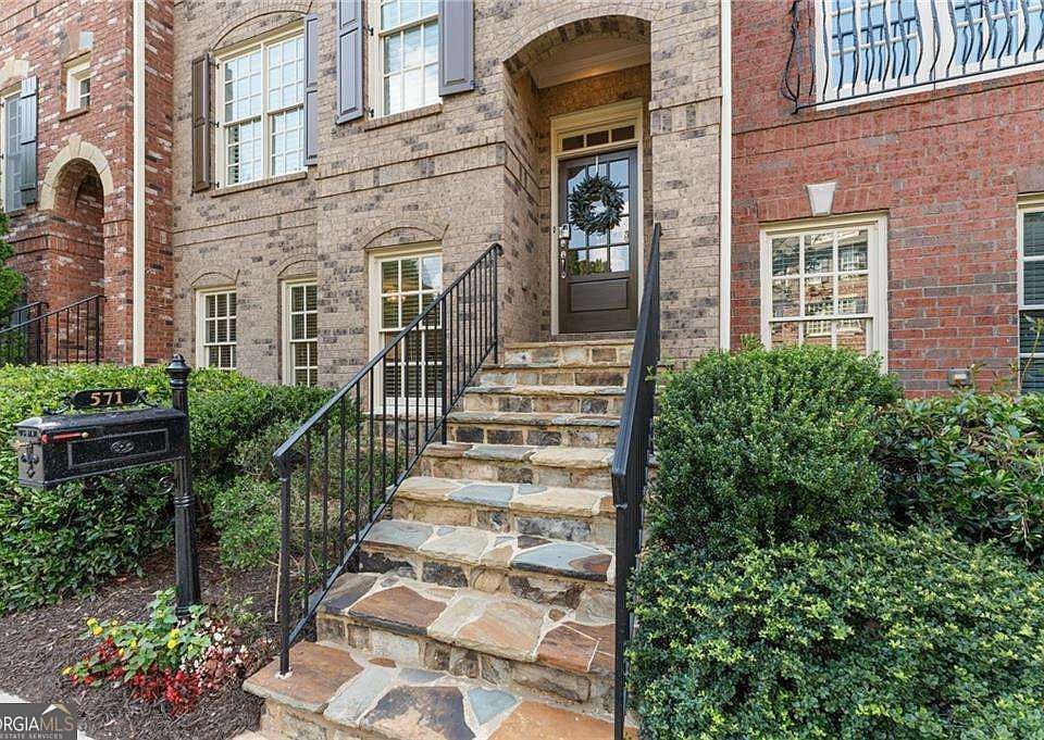 1st image of 571 Parkside Village Way NW