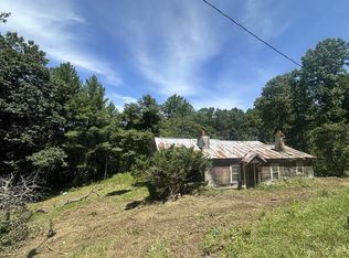 1299 Vista Rd, Fries, VA 24348