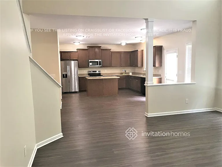 5232 Sapphire Springs Dr — Photo 4