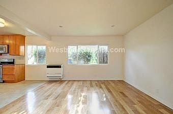 2nd image of 519 Raymond Ave APT 4