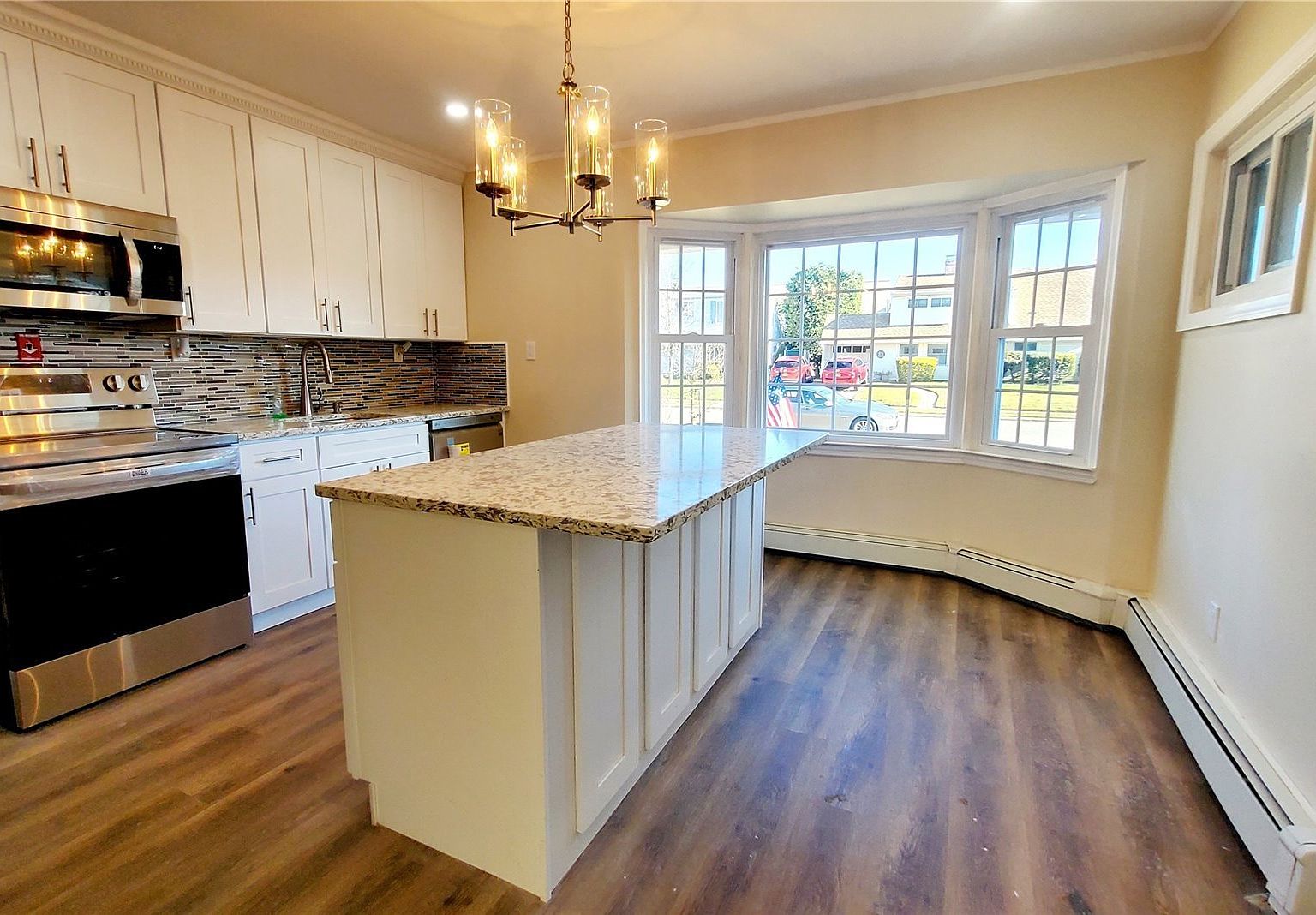 130 Hamlet Road, Levittown, NY 11756 Zillow