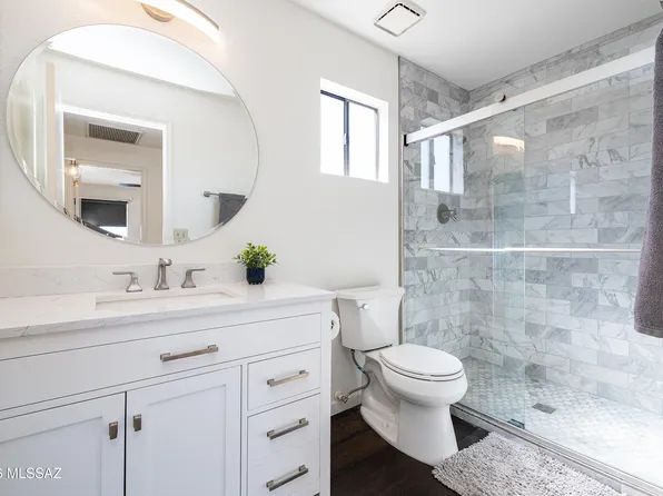 2417 N Palo Hacha Dr, Tucson, AZ 85745