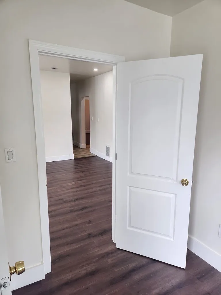 39-41 Keith Street - 41 Keith St 2 FL — Photo 2