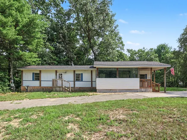 8000 Holton Rd, Holton, MI 49425