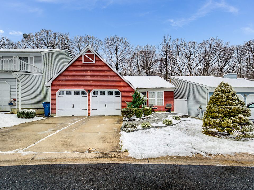 Welcome to 21 Portsmouth Dr.