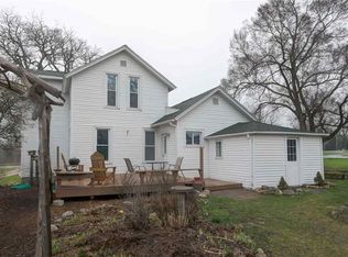 1381 Three Mile Rd N, Traverse City, MI 49696