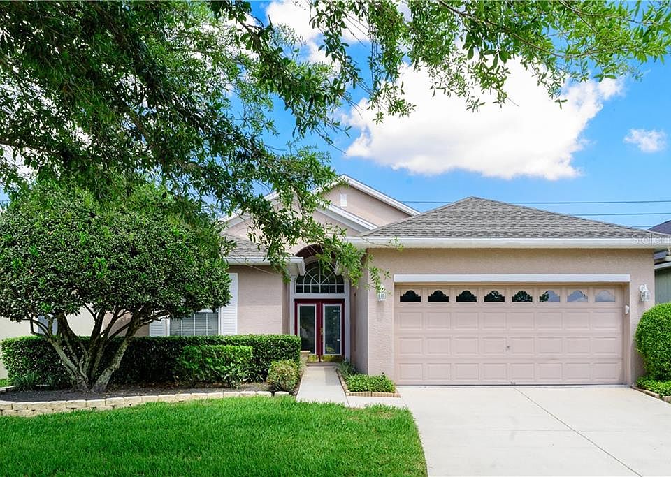 1st image of 204 Little Creek Ln