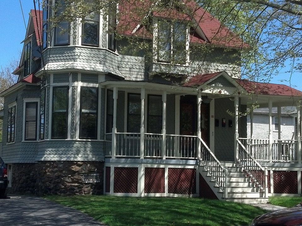 1st image of 99 Franklin St #3