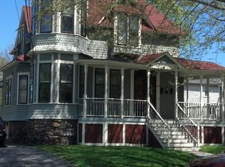 99 Franklin St #3, Bristol, RI 02809