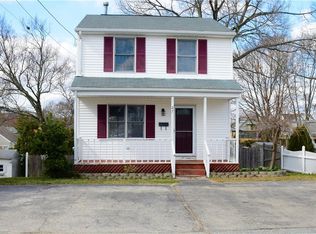 27 Hurdis St, North Providence, RI 02904