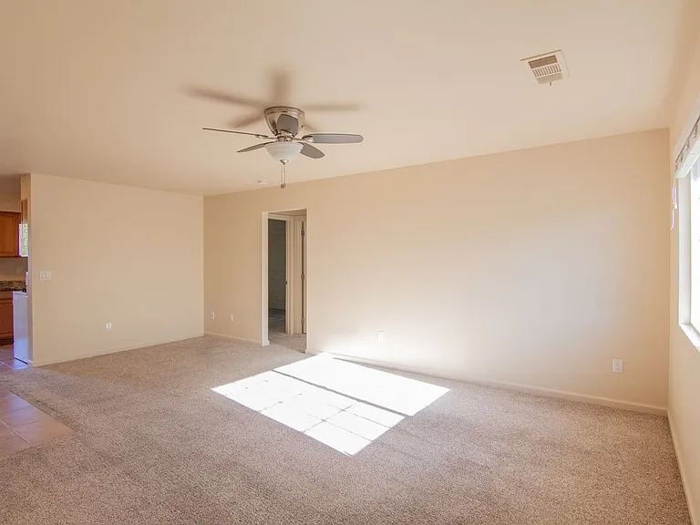 1880 Conifer Way — Photo 4