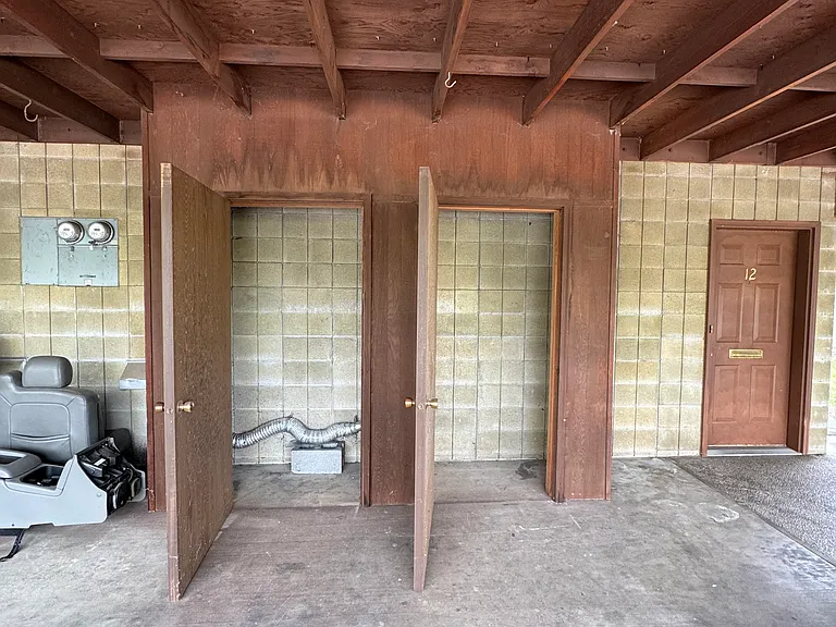 1013 Goodlander Dr #1 — Photo 15