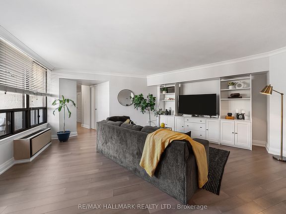 4th image of 296 Mill Rd #Penthouse 1