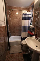 Rented by Dynamik Realty