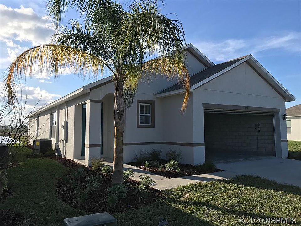 1st image of 424 Armoyan Way