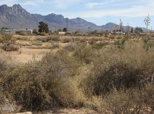 9105 Corona Rd, Las Cruces, NM 88012