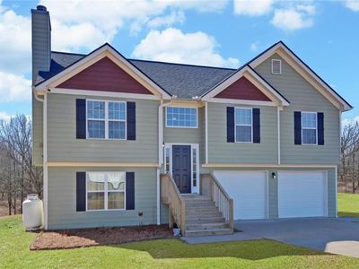 5611 Divine Ln, Clermont, GA, 30527