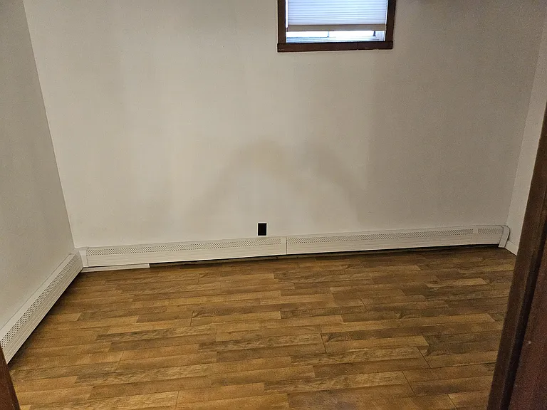 92 Rock Spring Rd — Photo 7
