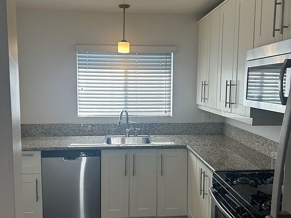 3rd image of 4345 Lowell St #1