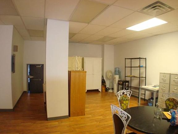5th image of 37 Mamaroneck Ave