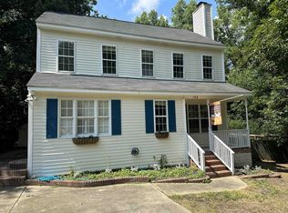 153 Troy Dr, Fuquay Varina, NC 27526