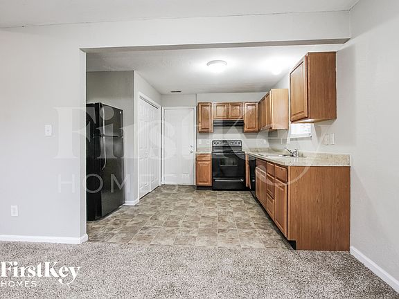 5th image of 3265 Blue Ash Ln