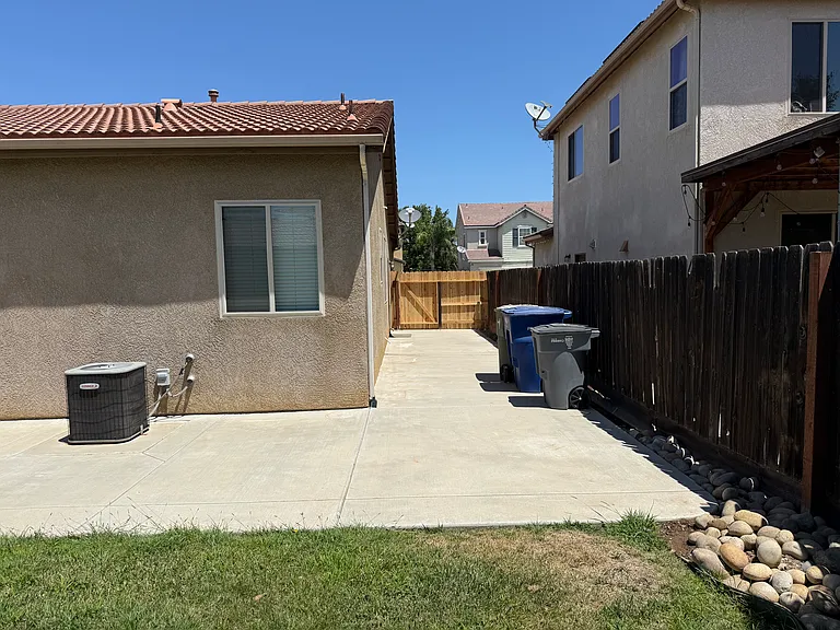 7435 E Fedora Ave — Photo 25