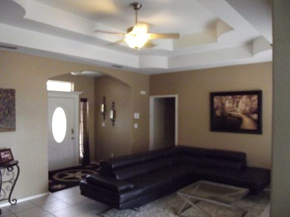 4th image of 914 Alta Mesa Blvd